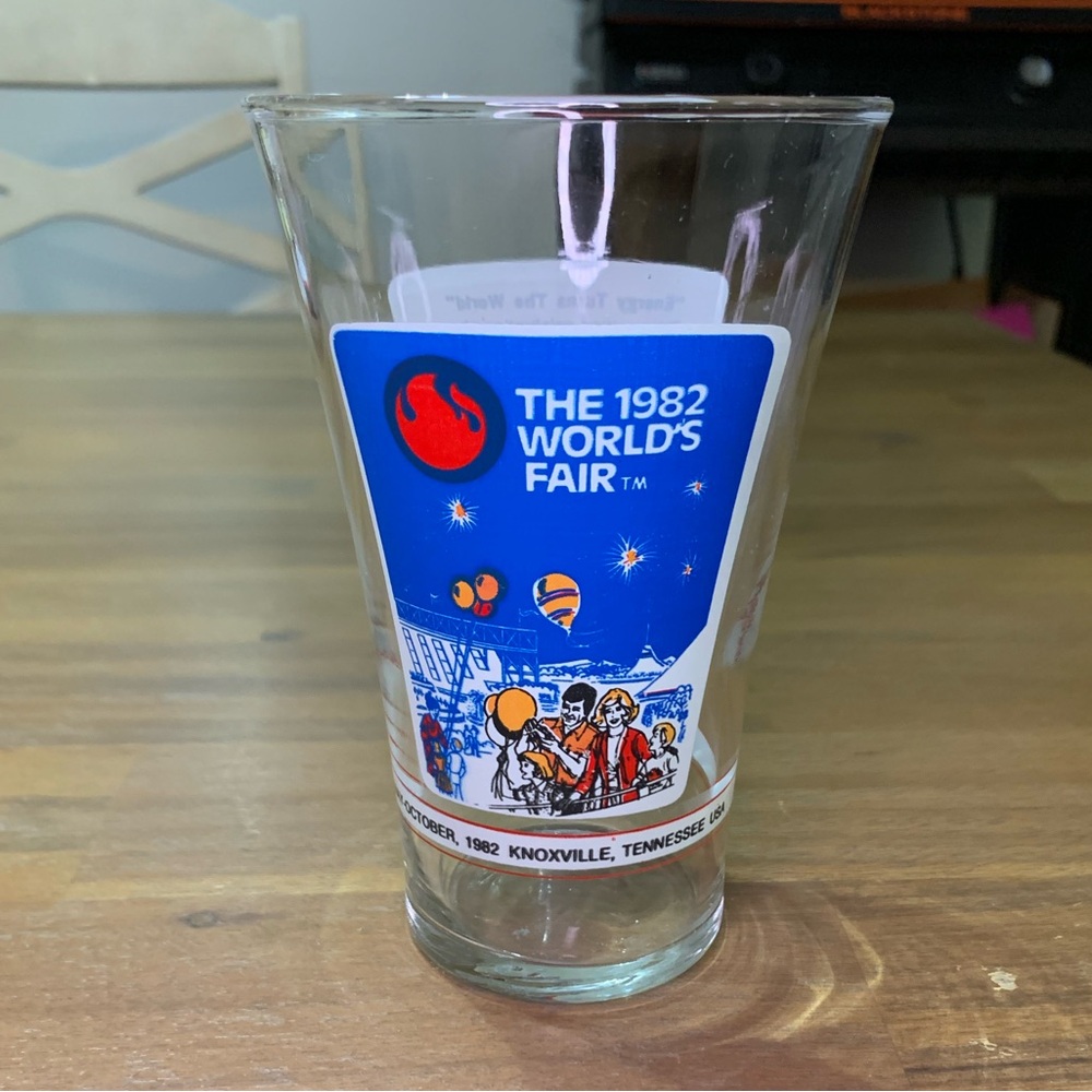 Vintage McDonalds Worlds Fair Souvenir Glass